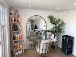 hair dressers internal